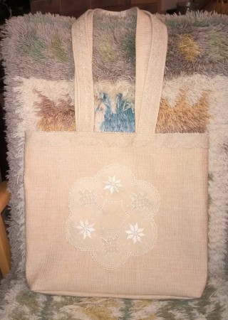 Ripsiliinasta laukku